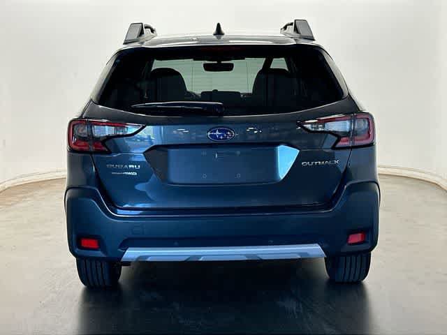 Used 2023 Subaru Outback Limited AWD/4WD image 4