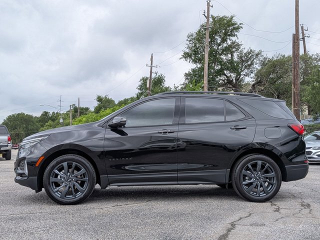 Used 2023 Chevrolet Equinox RS w/ RS Leather Package image 9