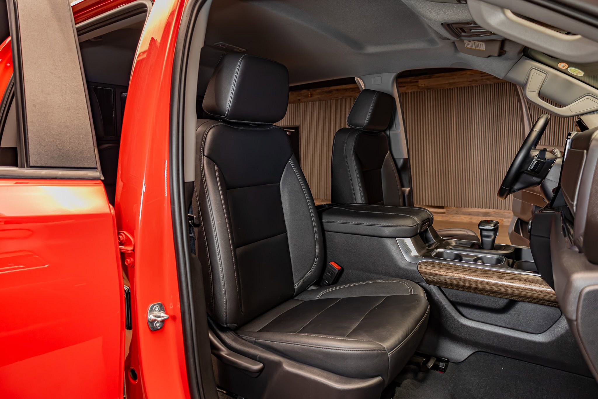 Used 2023 Chevrolet Silverado 1500 LT Trail Boss w/ LT Trail Boss Premium Package image 28