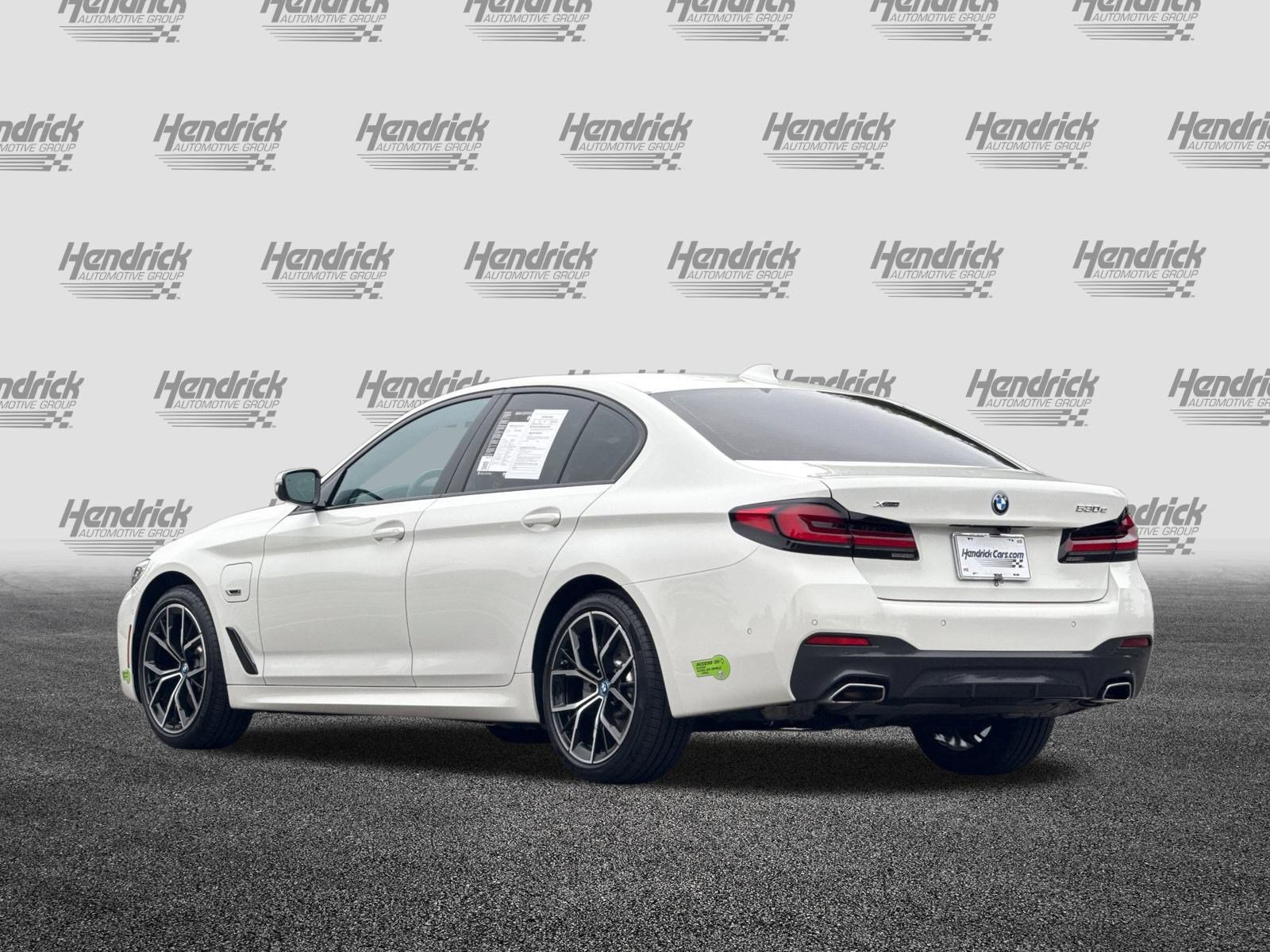 Certified 2023 BMW 530e xDrive w/ M Sport Package image 7