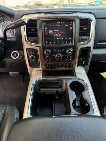 Used 2018 RAM 3500 Laramie AWD/4WD image 37