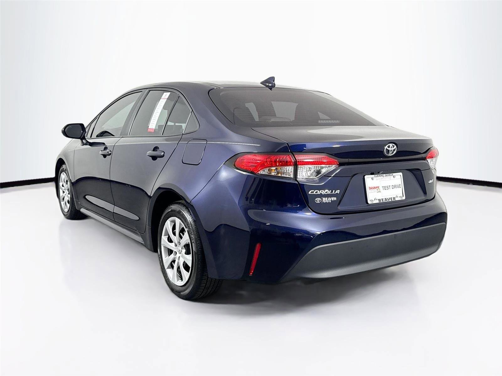 Used 2025 Toyota Corolla LE image 8