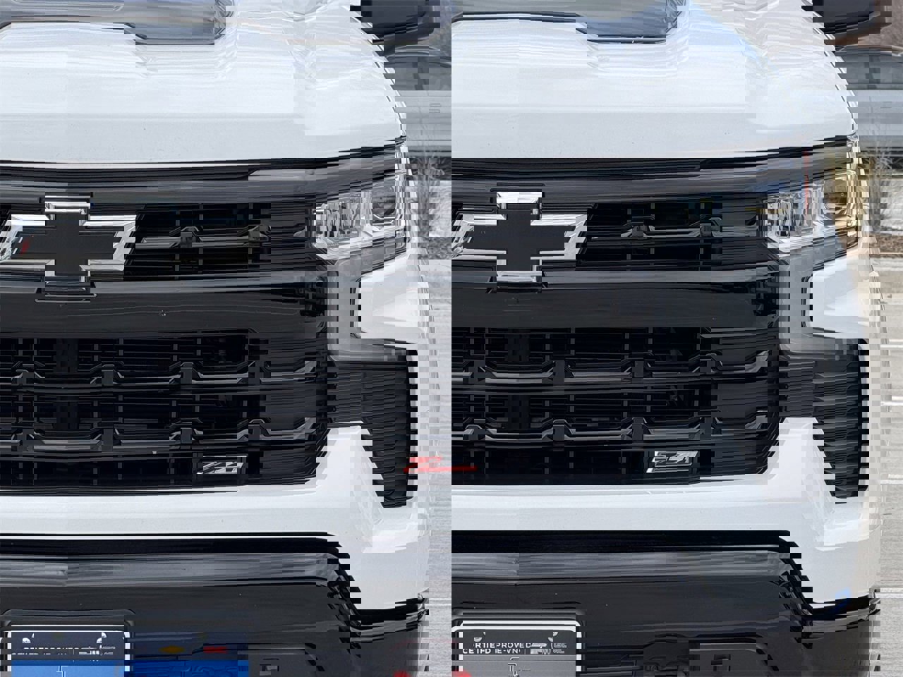 Used 2024 Chevrolet Silverado 1500 LT Trail Boss w/ Convenience Package II image 9