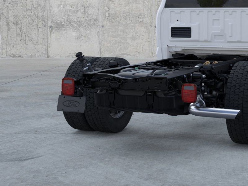 New 2025 Ford F450 XL w/ XL Chrome Package image 21