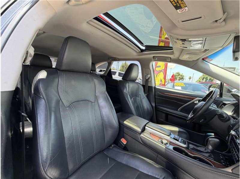 Used 2019 Lexus RX 350L FWD image 35