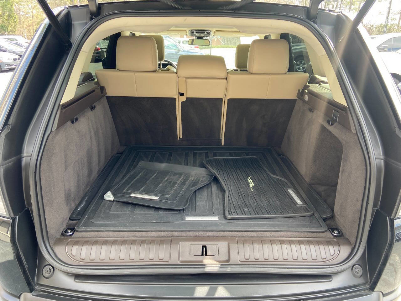 Used 2016 Land Rover Range Rover Sport HSE image 21