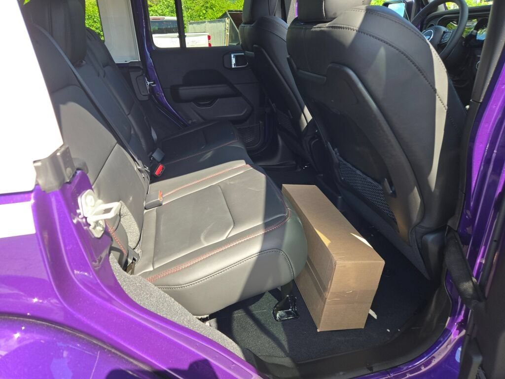 New 2026 Jeep Wrangler Unlimited Rubicon AWD/4WD image 13