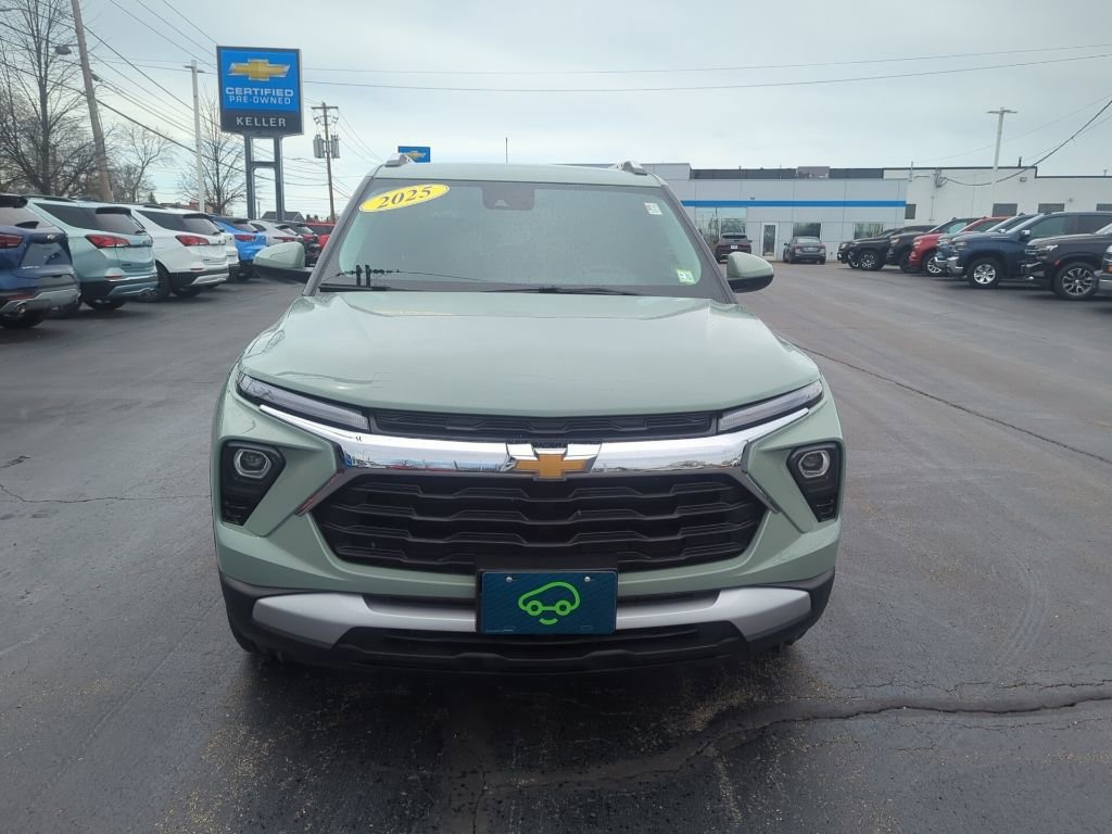 Certified 2025 Chevrolet TrailBlazer LT w/ LT Cold Weather Package image 3