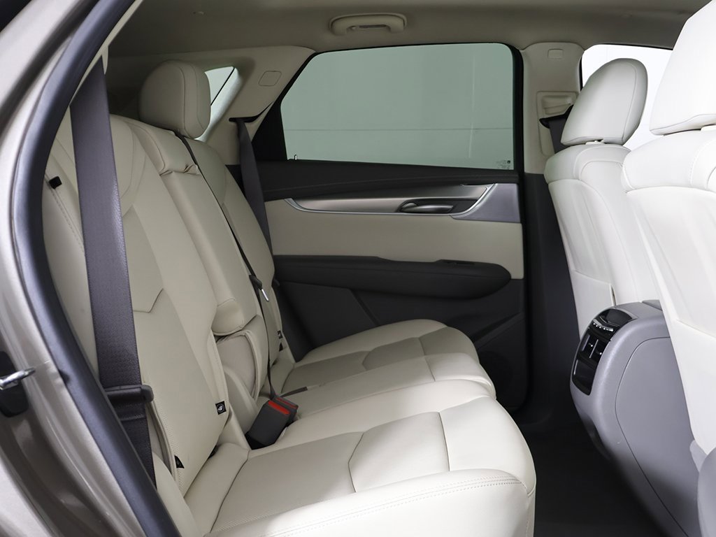 Used 2023 Cadillac XT5 Premium Luxury image 33