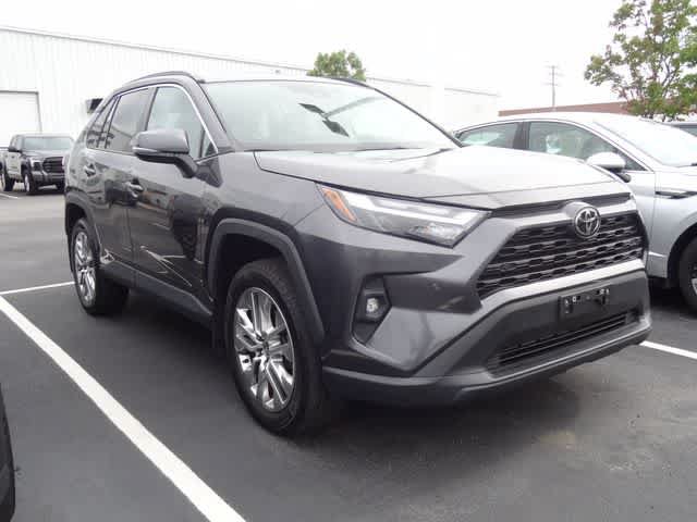 Used 2023 Toyota RAV4 XLE Premium AWD/4WD image 3