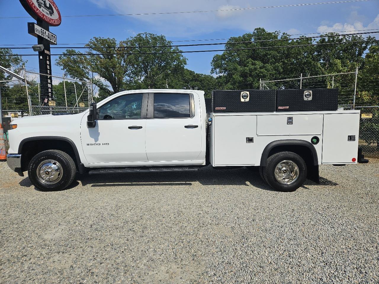 Used 2024 Chevrolet Silverado 3500 W/T w/ WT Convenience Package RWD image 2