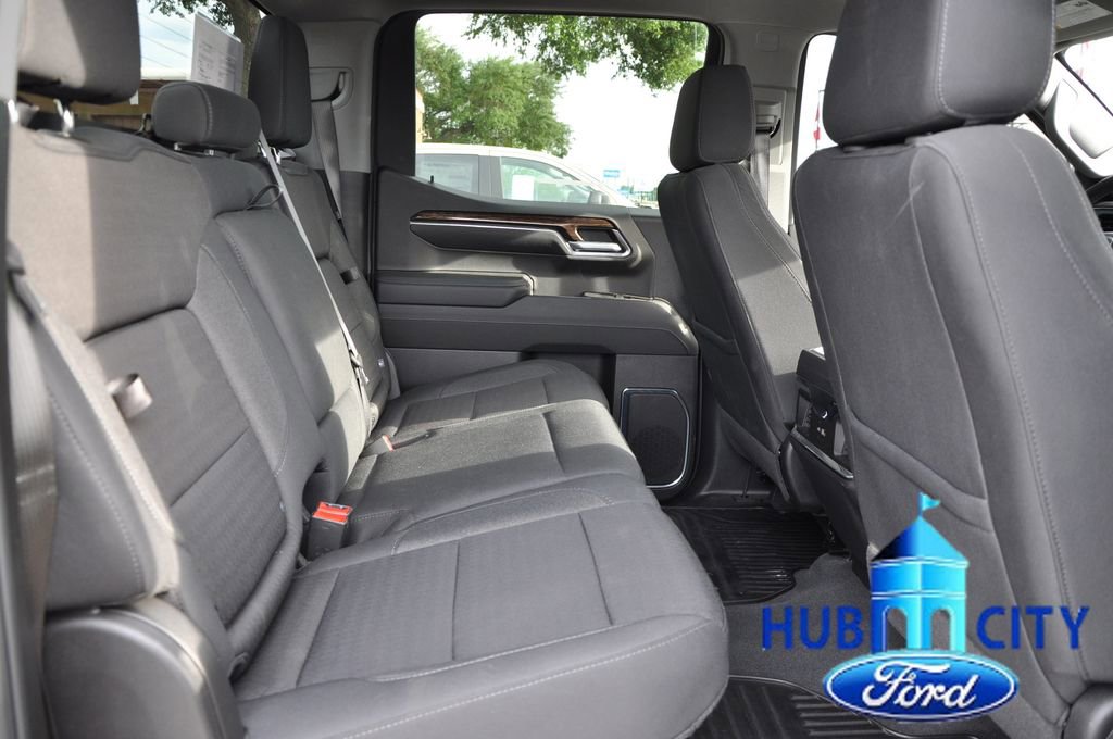 Used 2024 GMC Sierra 1500 Elevation RWD image 14