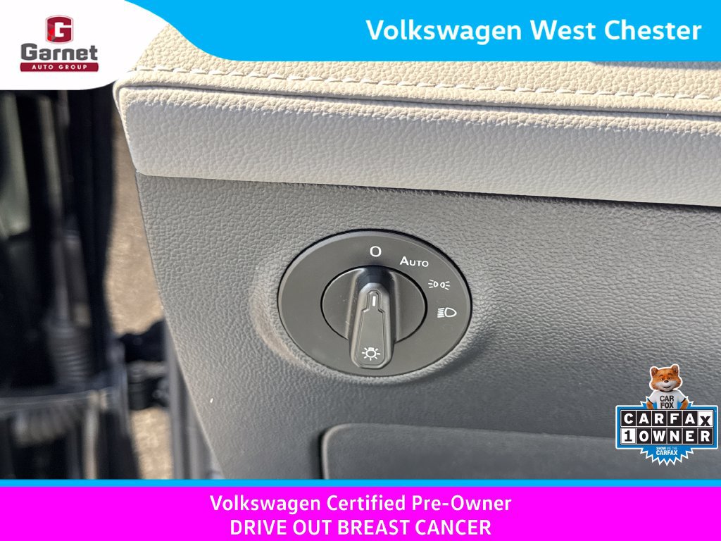 Certified 2024 Volkswagen Taos SE AWD/4WD image 17