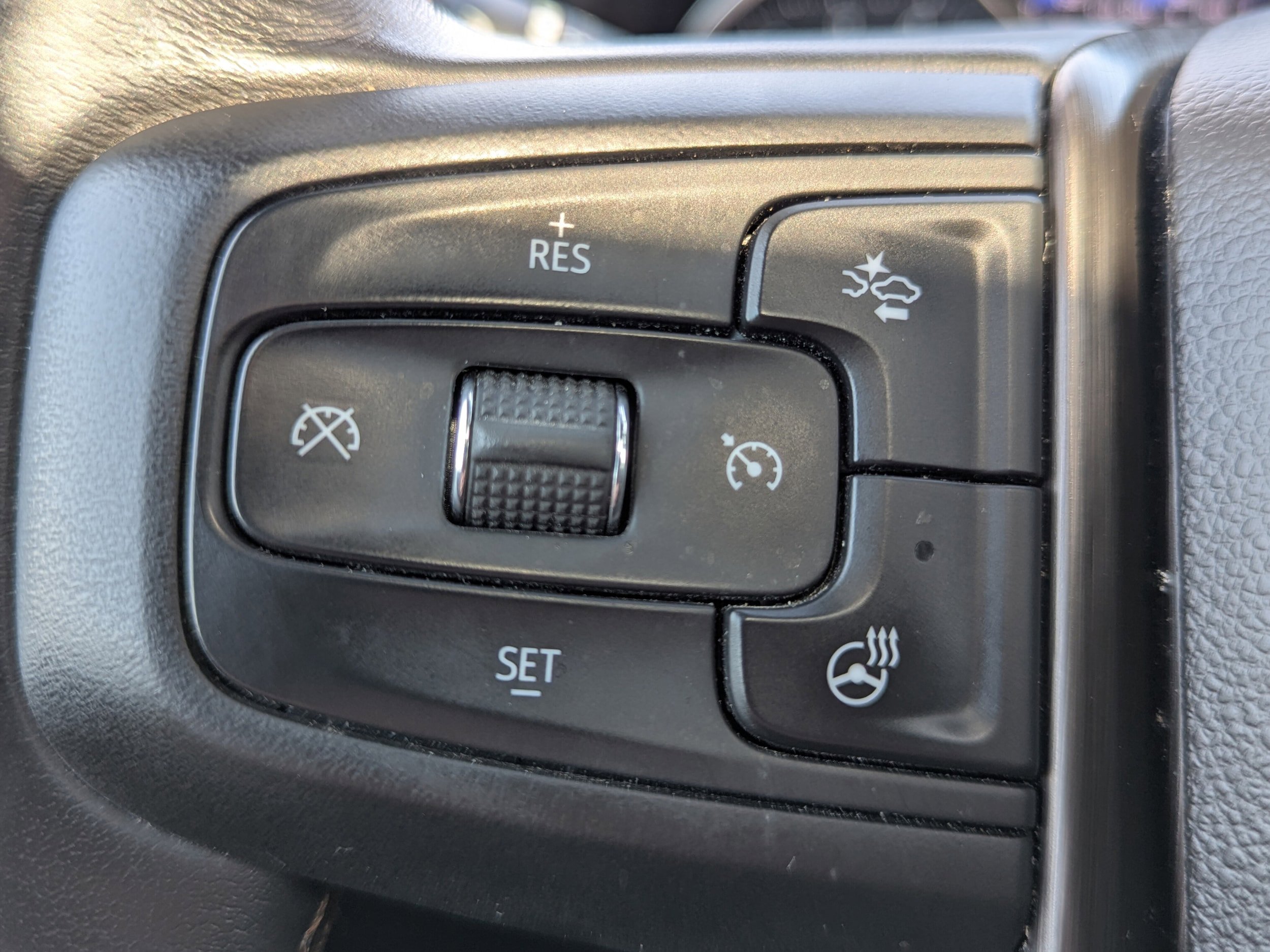 Used 2022 GMC Sierra 2500 AT4 w/ AT4 Premium Plus Package AWD/4WD image 19