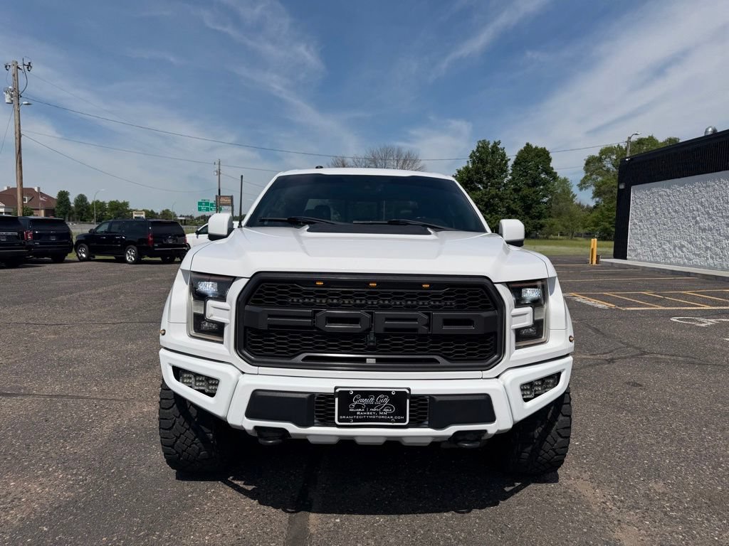 Used 2018 Ford F150 Raptor w/ Equipment Group 802A Luxury AWD/4WD image 14
