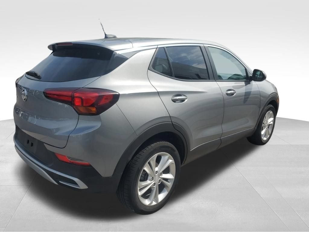 Used 2023 Buick Encore GX Preferred w/ Cold Weather Comfort Package FWD image 5