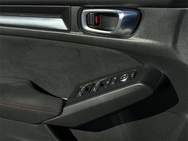 Used 2025 Honda Civic Type R image 34