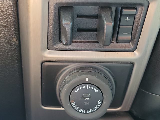 Used 2021 Ford F450 Platinum w/ FX4 Off-Road Package AWD/4WD image 29