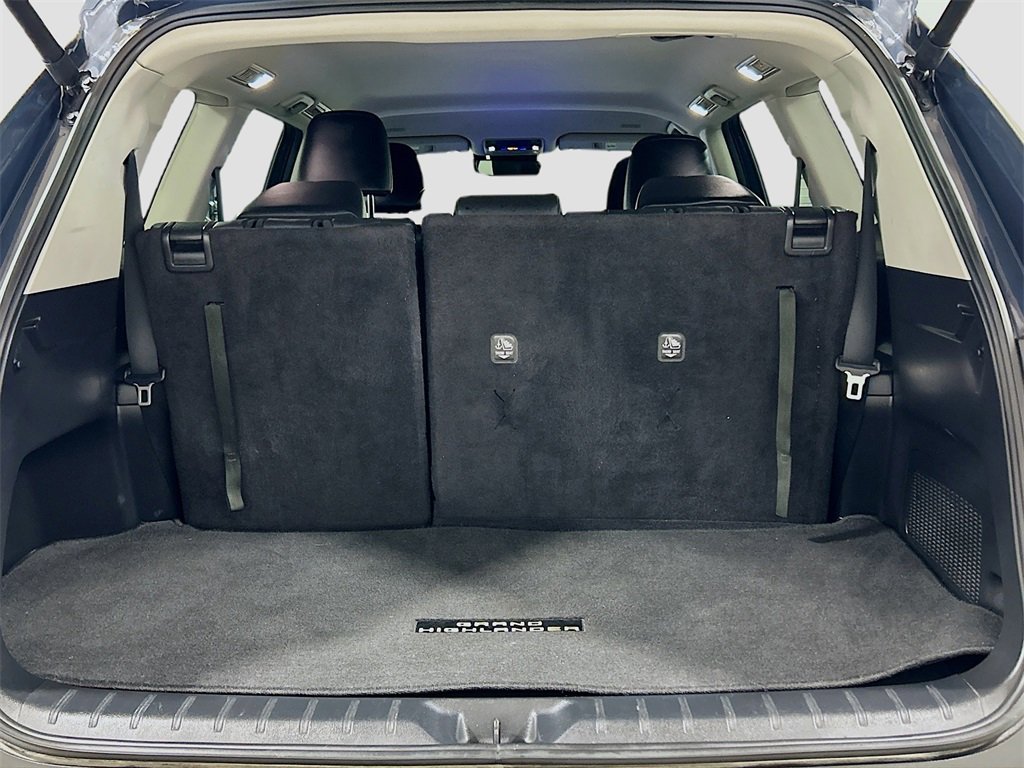 Used 2024 Toyota Grand Highlander XLE image 23