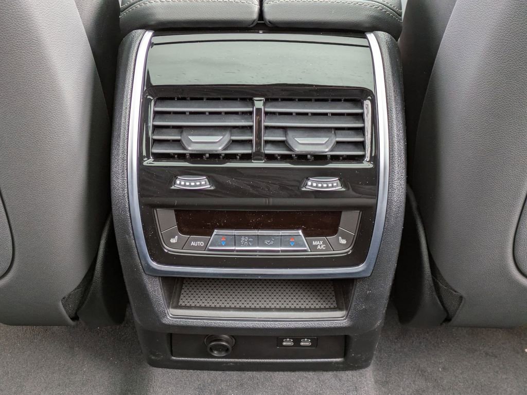 New 2026 BMW X5 xDrive40i w/ Climate Comfort Package image 19