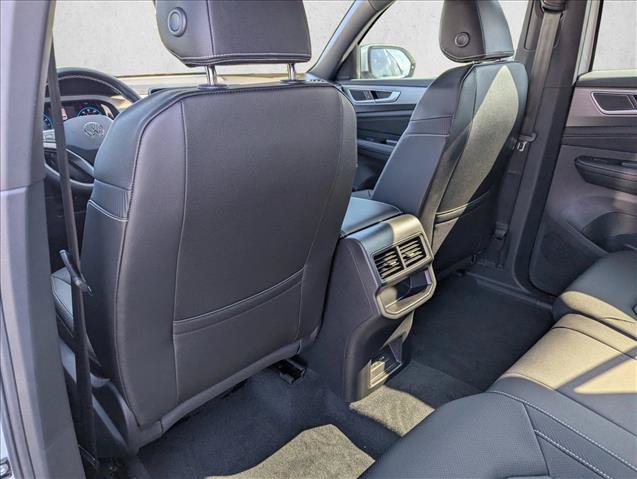 New 2026 Volkswagen Atlas Cross Sport SE FWD image 23