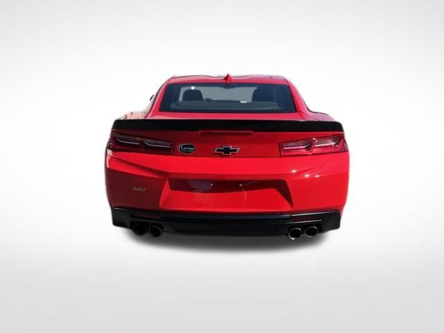 Used 2018 Chevrolet Camaro SS RWD image 13
