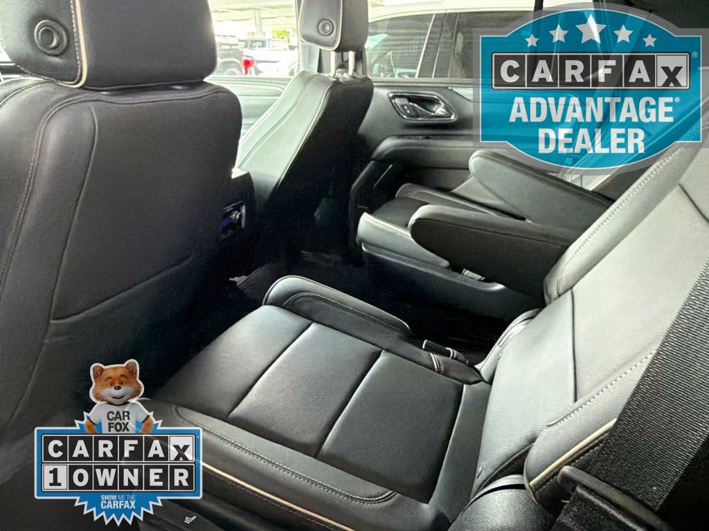 Certified 2024 GMC Yukon SLT w/ SLT Luxury Package AWD/4WD image 10