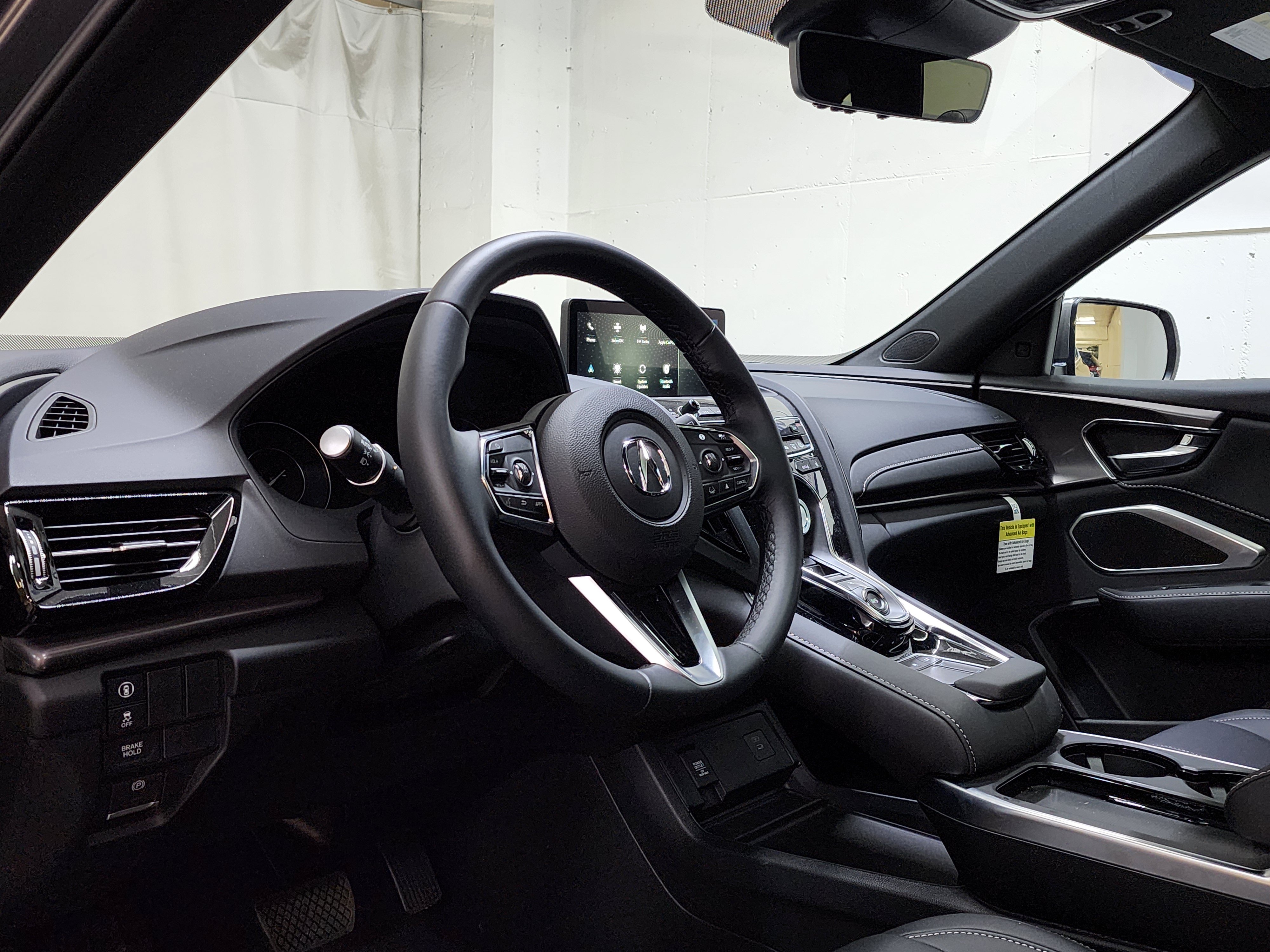 Used 2026 Acura RDX SH-AWD image 14