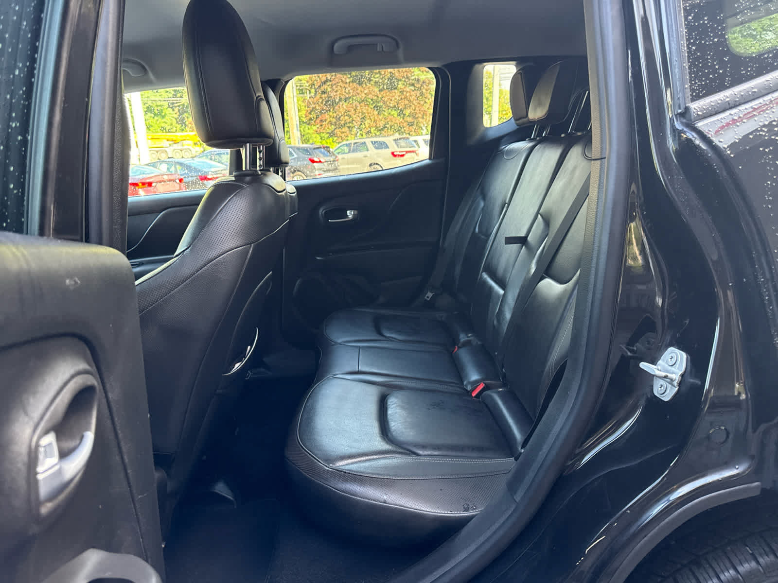 Used 2020 Jeep Renegade Limited w/ UConnect 8.4 Nav Group AWD/4WD image 21