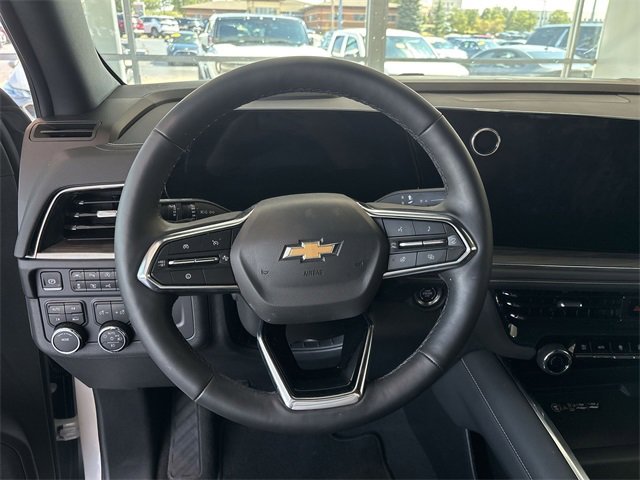 New 2025 Chevrolet Suburban Premier image 35