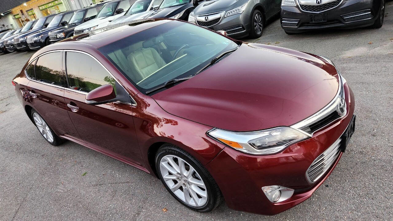 Used 2013 Toyota Avalon XLE Touring image 19