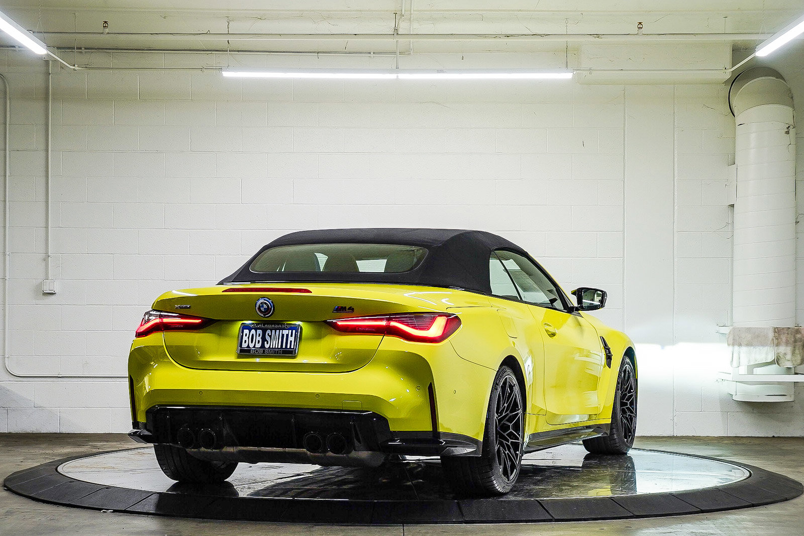 Used 2023 BMW M4 xDrive Competition image 6