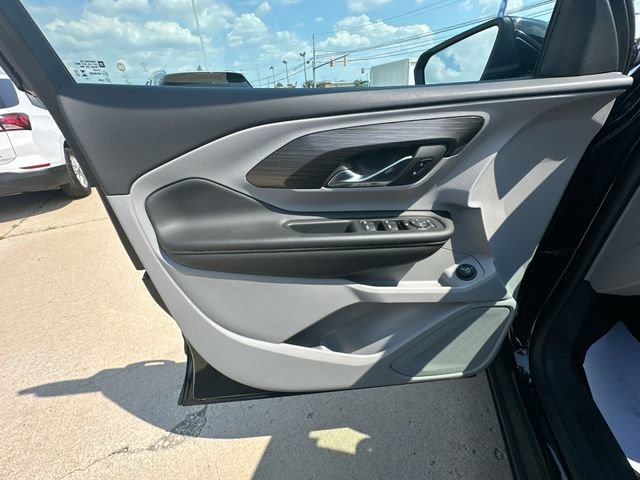 Used 2023 GMC Terrain SLE w/ Driver Convenience Package AWD/4WD image 25