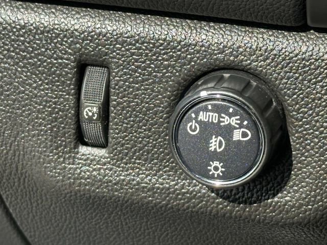 Used 2019 Chevrolet Colorado LT w/ LT Convenience Package image 13