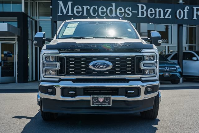 Used 2023 Ford F350 Lariat w/ Chrome Package AWD/4WD image 2