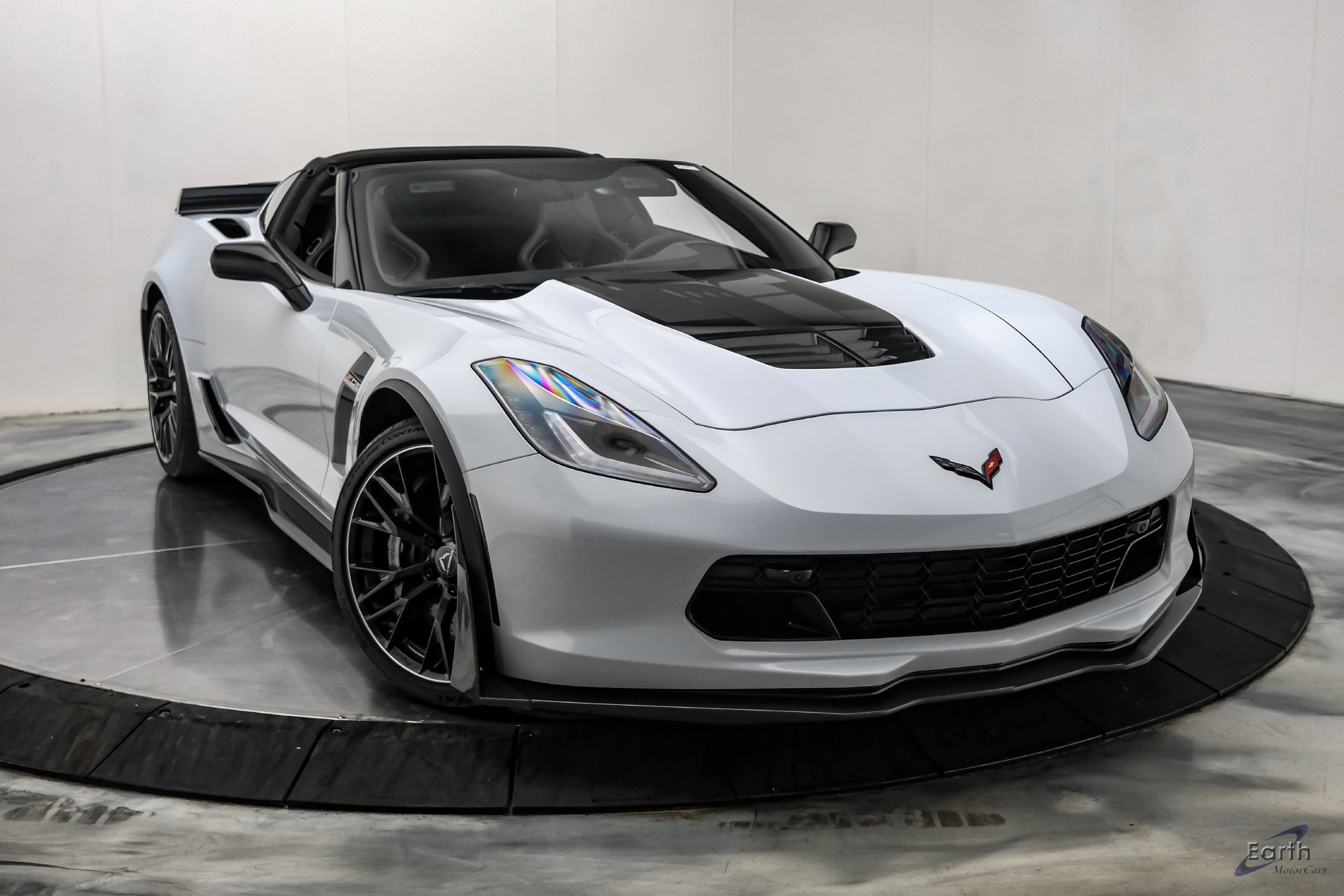 Used 2019 Chevrolet Corvette Z06 RWD image 30
