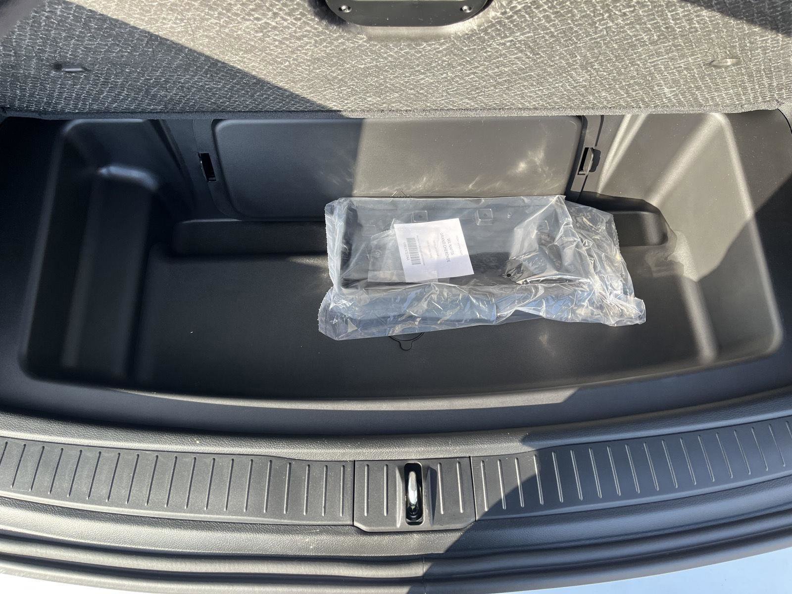 New 2026 Jeep Grand Cherokee L Limited w/ Limited Altitude Package image 37