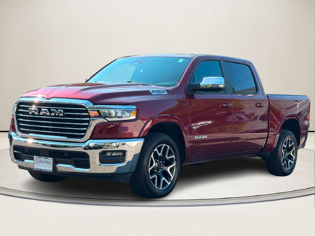 Used 2025 RAM 1500 Laramie AWD/4WD image 2