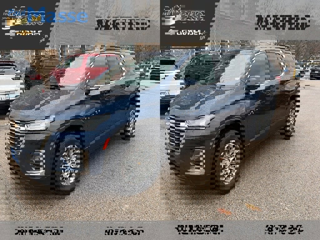 Certified 2023 Chevrolet Traverse LT w/ Rear Camera Mirror Package image 1