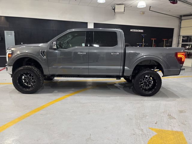 Used 2025 Ford F150 Lariat w/ Equipment Group 501A Mid image 5