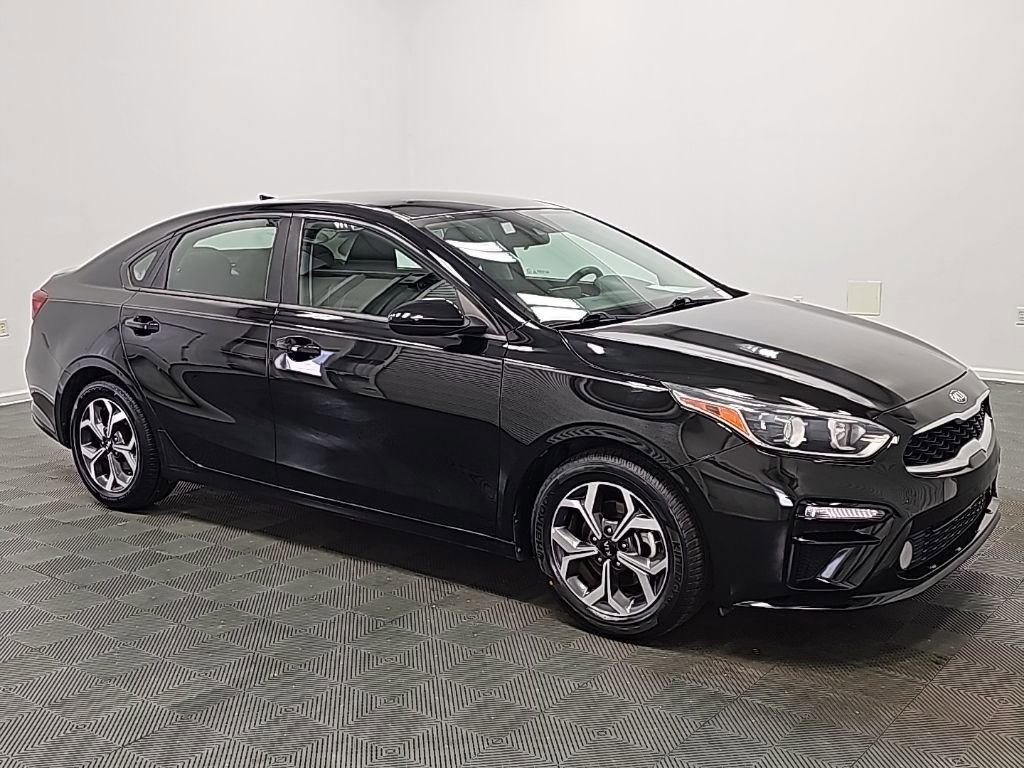 Used 2019 Kia Forte LXS image 2