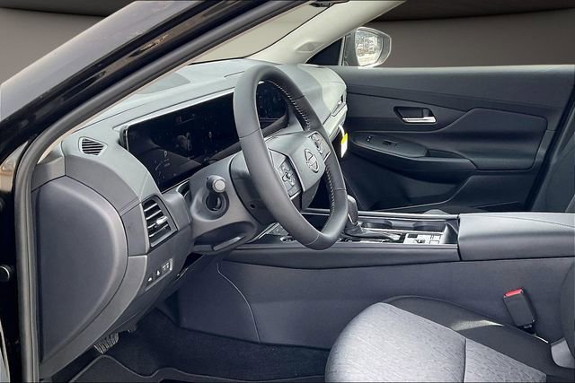 New 2026 Nissan Sentra SV w/ SV Convenience Package FWD image 7