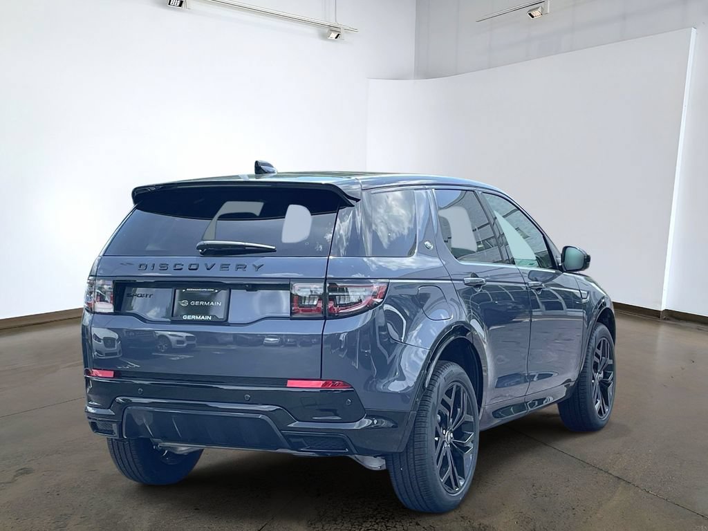 New 2026 Land Rover Discovery Sport Landmark AWD/4WD image 4
