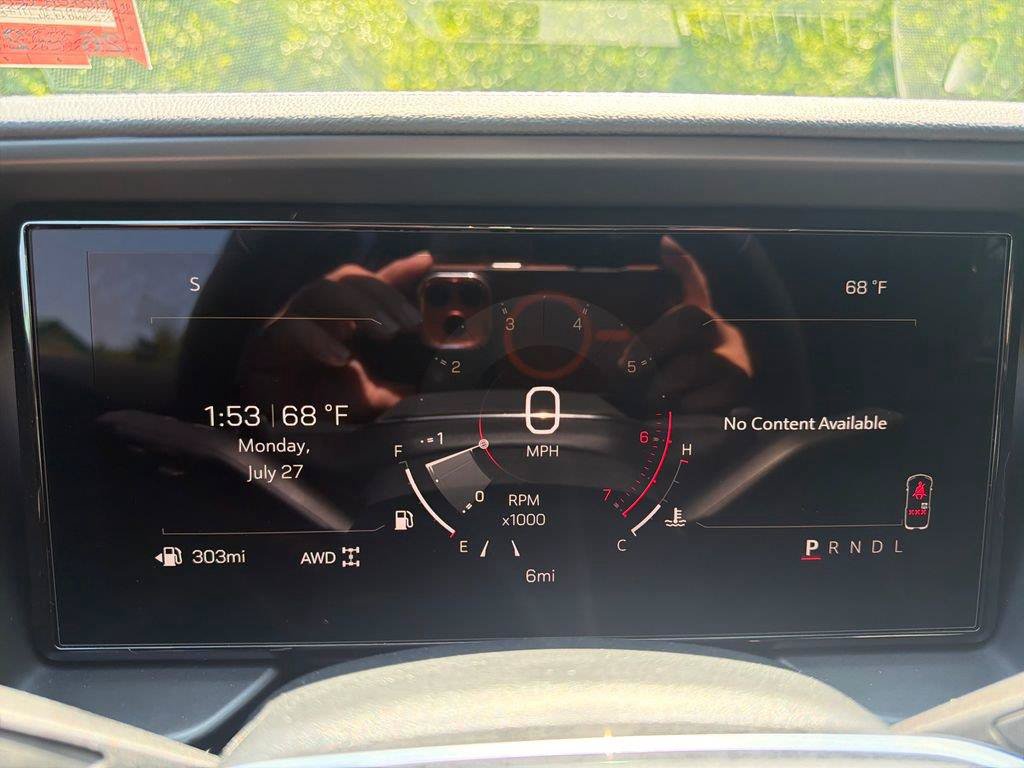 New 2027 GMC Terrain Elevation w/ Elevation Premium Package AWD/4WD image 18