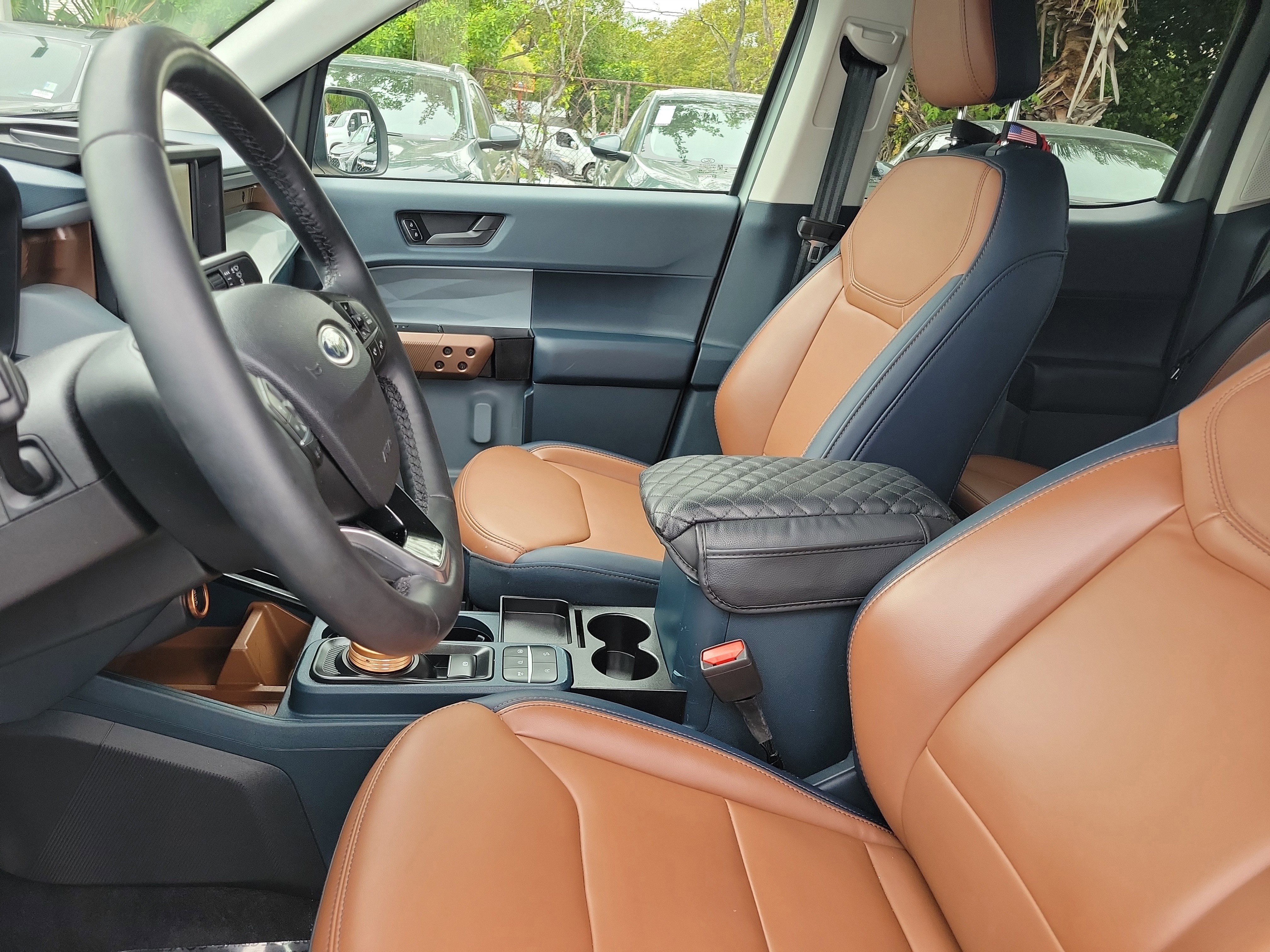 Used 2024 Ford Maverick Lariat w/ FX4 Off-Road Package image 25