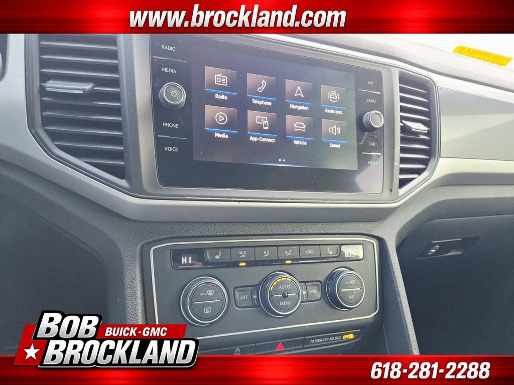 Used 2021 Volkswagen Atlas Cross Sport SE image 23
