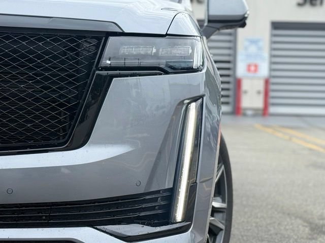 Used 2021 Cadillac Escalade Sport Platinum AWD/4WD image 11