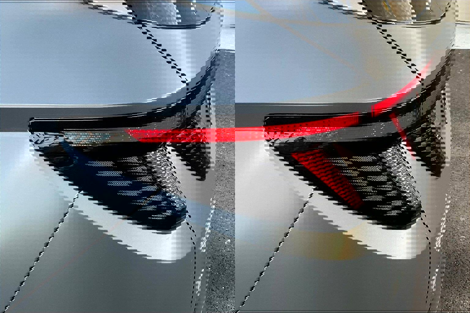 Used 2025 Hyundai Tucson Limited image 24