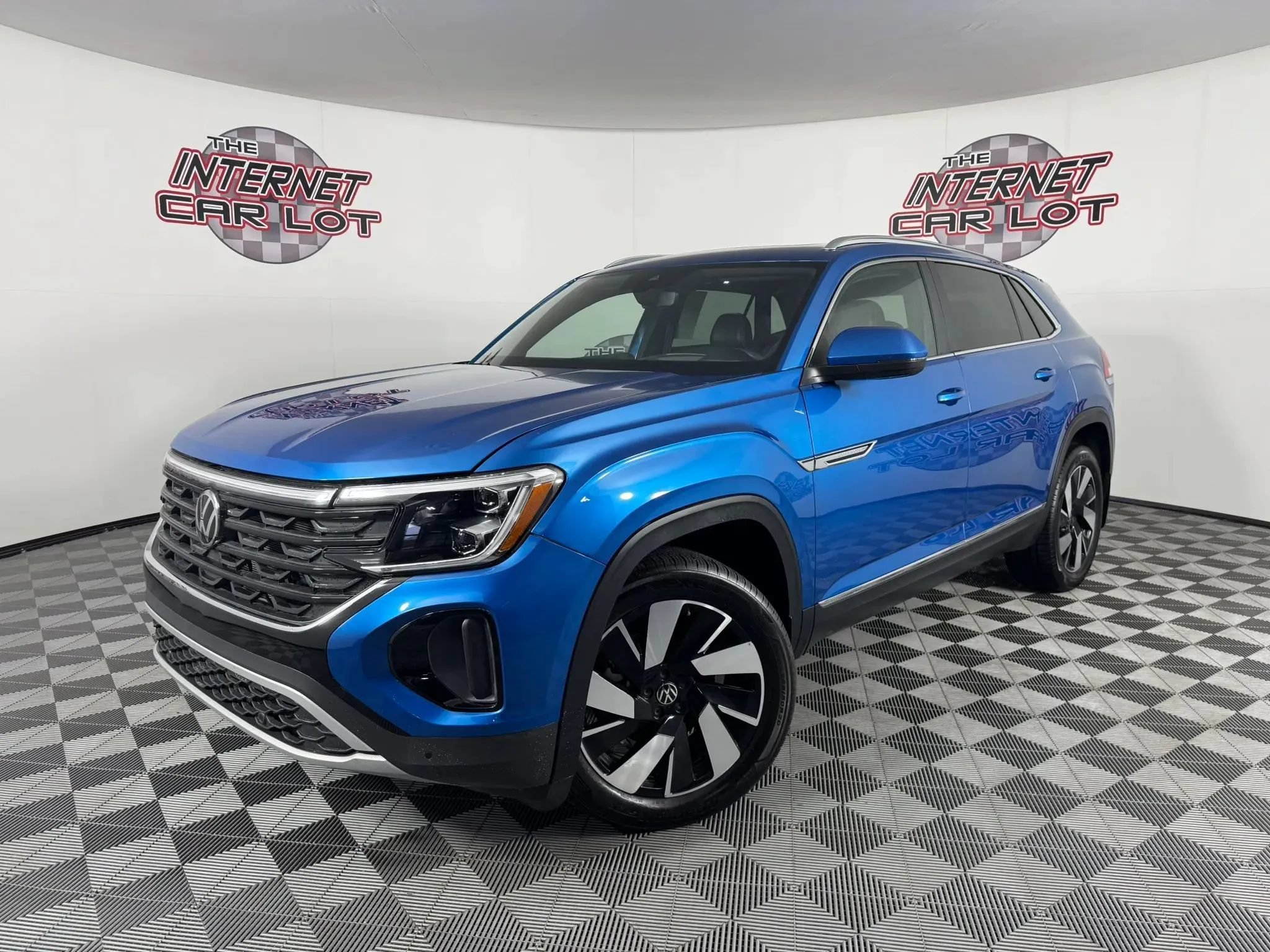 Used 2024 Volkswagen Atlas Cross Sport SEL