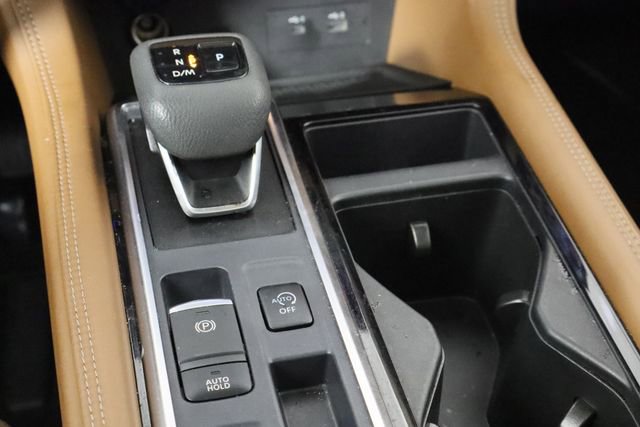 Used 2024 Nissan Pathfinder Platinum w/ Cargo Package image 33